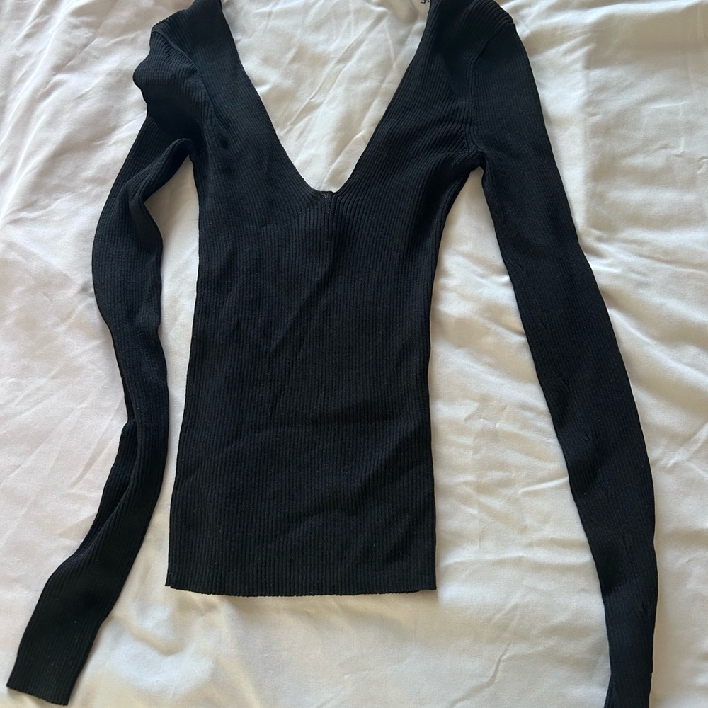 H&M Black Fitted Long Sleeve Bodysuit